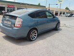 Toyota Prius-4
