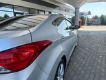 Hyundai Elantra-10
