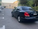 Nissan Sunny-6