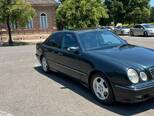 Mercedes E 240-3