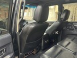 Mitsubishi Pajero-8