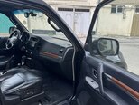Mitsubishi Pajero-11