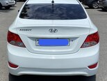 Hyundai Accent-8
