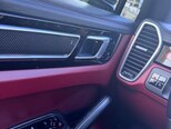Porsche Cayenne S-9
