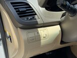 Hyundai Accent-15