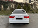 Audi A6-6