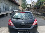 Nissan Tiida-2