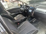 Nissan Tiida-10