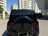 Land Rover Defender-5