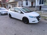 Honda Insight-7