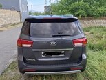 Kia Carnival-2