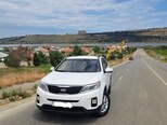 Kia Sorento-4