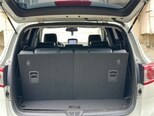 Hyundai Santa Fe-12