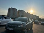 Chevrolet Cruze-12