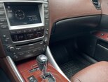 Lexus IS 250-10