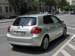 Toyota Auris-4