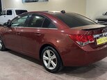 Chevrolet Cruze-10