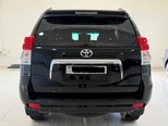 Toyota Land Cruiser Prado-5