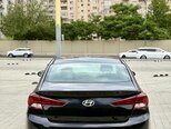Hyundai Elantra-2
