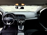 Hyundai Elantra-3