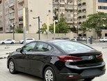 Hyundai Elantra-6