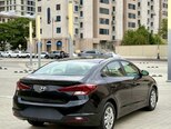 Hyundai Elantra-7