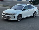 Toyota Camry-7