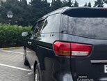 Kia Carnival-18