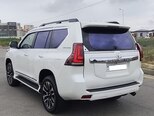 Toyota Land Cruiser Prado-5