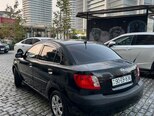 Kia Rio-4