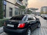 Kia Rio-5