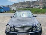 Mercedes E 220-1