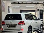 Toyota Land Cruiser-23