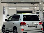 Toyota Land Cruiser-21