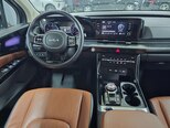 Kia Carnival-9
