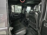 Jeep Wrangler-13
