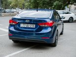 Hyundai Elantra-2