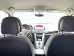 Opel Zafira-10