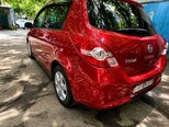 Nissan Tiida-6