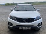 Kia Sorento-1