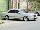 Mercedes E 240-7