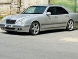 Mercedes E 240-6