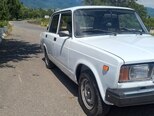 LADA (VAZ) 2107-2