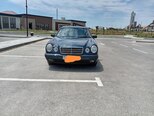 Mercedes E 200-2