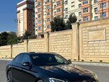 Mercedes E 300 de-9