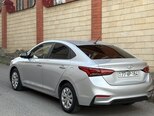 Hyundai Accent-13