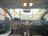 Hyundai Accent-9