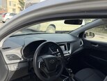 Hyundai Accent-7