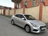 Hyundai Accent-15
