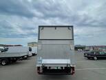 Ford Transit-17